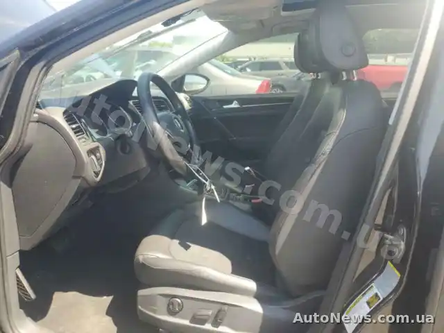 2015 Volkswagen Golf, VIN 3VWC17AU9GM501686, nr rej. ВС0890ТО — zdjęcie 7 (copart)
