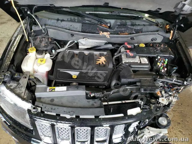 2014 Jeep Compass — photo 11 (copart)