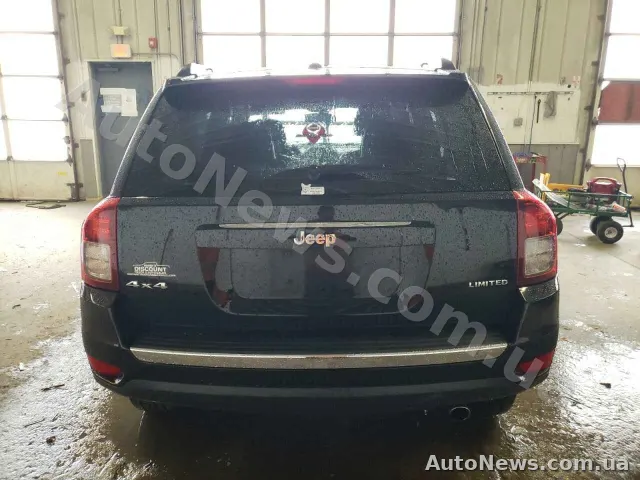 2014 Jeep Compass — photo 6 (copart)
