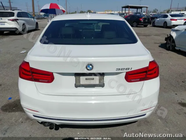 2016 BMW 328I — фото 16 (iaai)