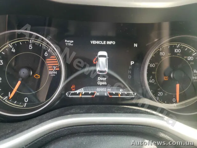 2016 Jeep Cherokee, VIN 1C4PJLDB2HW533985, госномер ВС9587ОВ — фото 8 (copart)