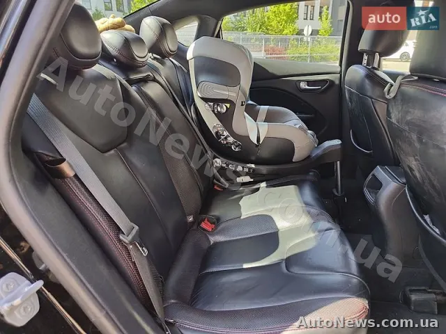2015 Dodge Dart — photo 14 (autoria)