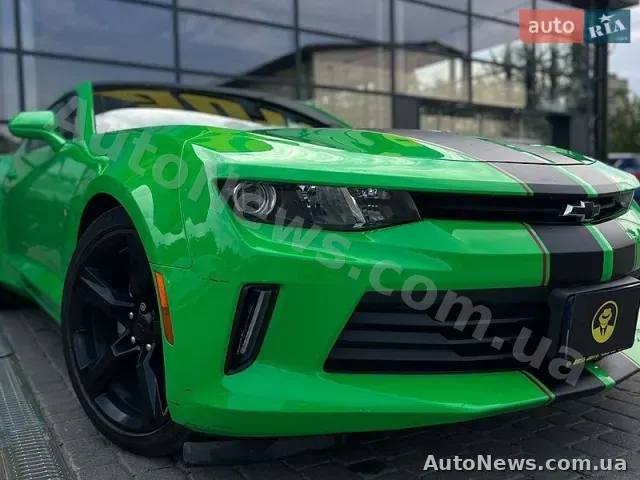 2017 Chevrolet Camaro, VIN 1G1FB1RX2H0202627, держномер АТ3249ЕА — фото 2 (autoria)