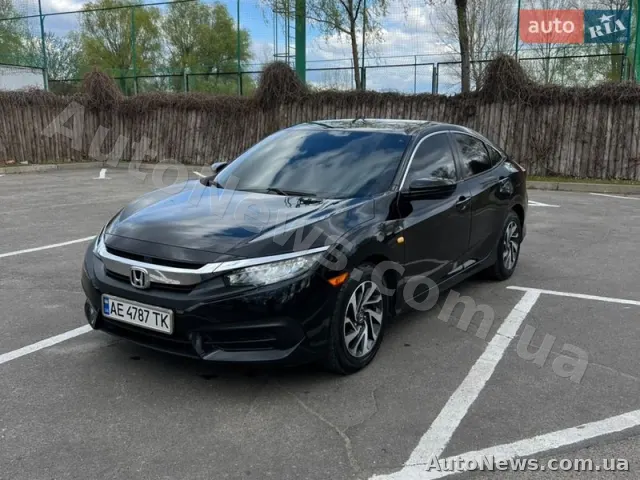 2016 Honda Civic — фото 2 (autoria)