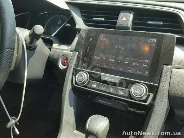 2016 Honda Civic — фото 9 (copart)
