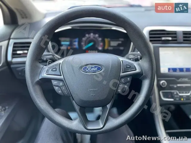2020 Ford Fusion, VIN 3FA6P0T93LR157922 — фото 16 (autoria)