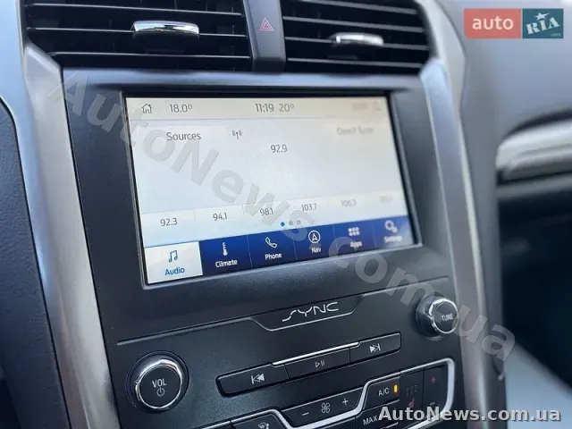 2020 Ford Fusion, VIN 3FA6P0T93LR157922 — фото 25 (autoria)