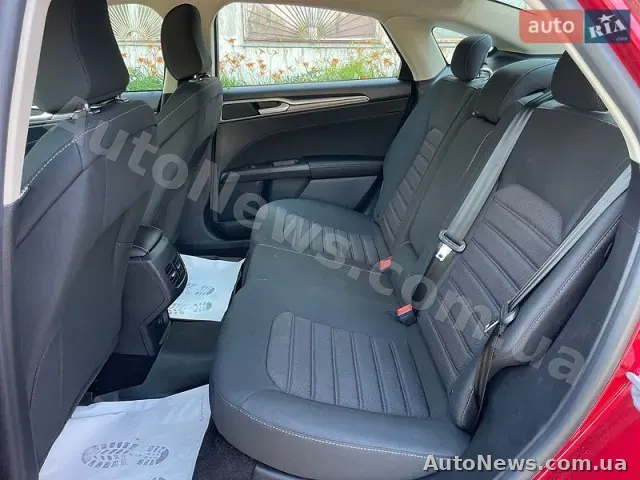 2020 Ford Fusion, VIN 3FA6P0T93LR157922 — фото 34 (autoria)