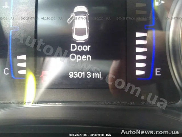 2015 Chrysler 200 — photo 7 (iaai)