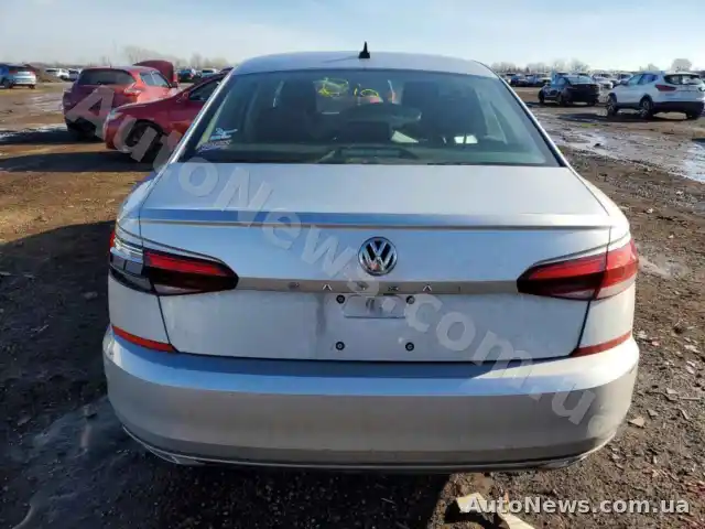 2020 Volkswagen Passat, VIN 1VWSA7A3XLC023826 — zdjęcie 6 (copart)
