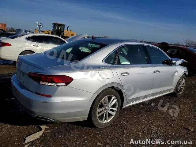 2020 Volkswagen Passat, VIN 1VWSA7A3XLC023826 — фото 3 (copart)