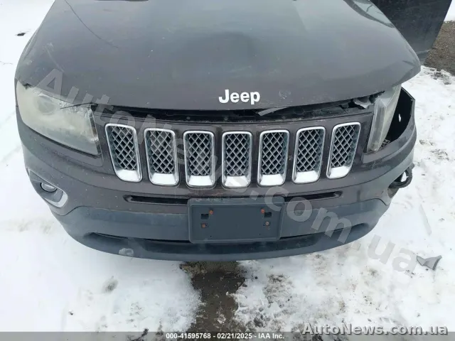 2014 Jeep Compass — photo 6 (iaai)