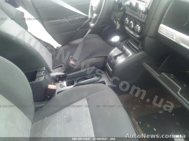 2015 Jeep Compass — zdjęcie 5 (iaai)