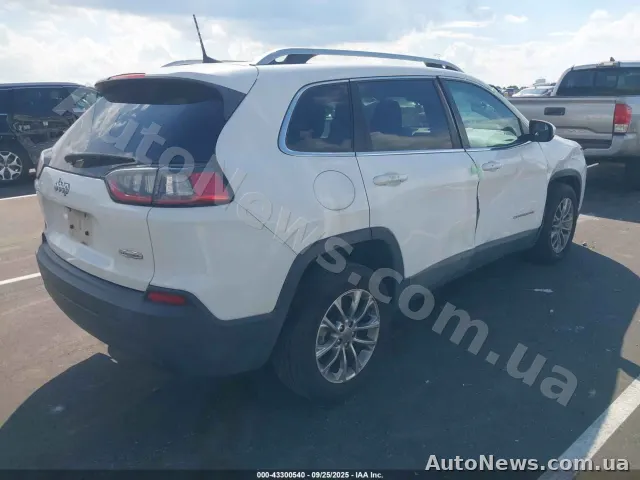 2018 Jeep Cherokee, VIN 1C4PJLLB0KD146193, держномер СА8506КО — фото 4 (iaai)