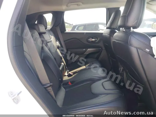 2018 Jeep Cherokee, VIN 1C4PJLLB0KD146193, держномер СА8506КО — фото 8 (iaai)