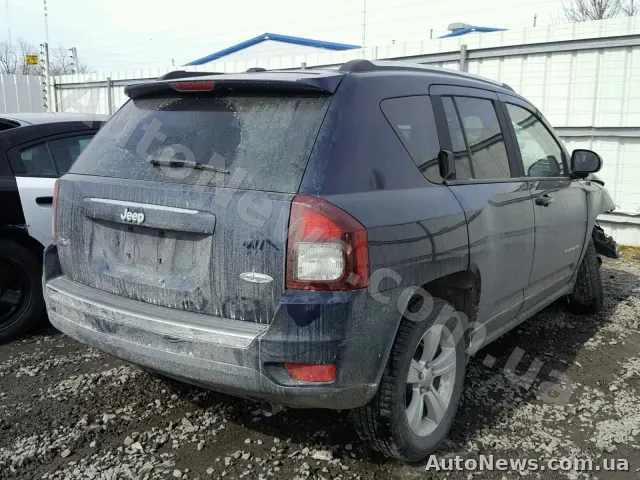 2015 Jeep Compass — zdjęcie 4 (copart)