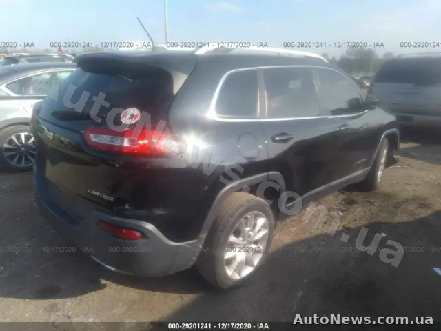 2015 Jeep Cherokee — фото 4 (iaai)