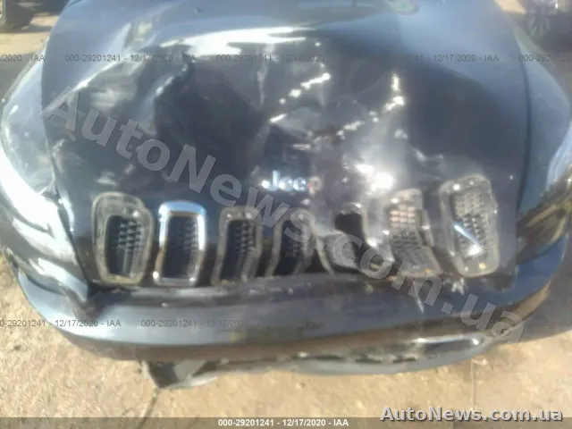 2015 Jeep Cherokee — фото 6 (iaai)