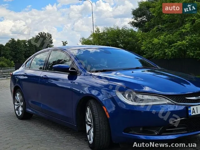 2015 Chrysler 200 — фото 2 (autoria)