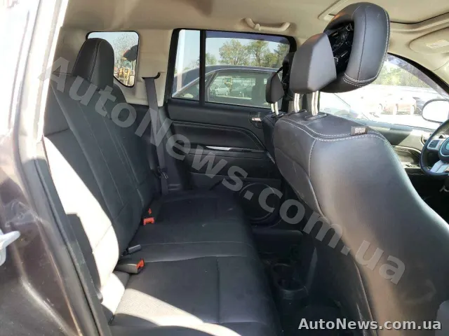 2016 Jeep Compass — zdjęcie 10 (copart)
