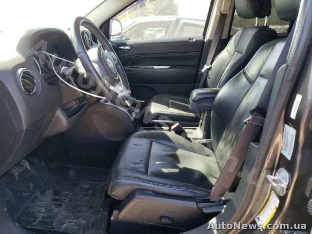 2016 Jeep Compass — zdjęcie 7 (copart)