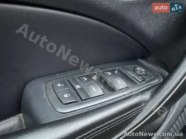 2013 Dodge Dart, VIN 1C3CDFCH8DD317985, госномер КА2309ВВ — фото 12 (autoria)
