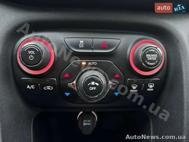 2013 Dodge Dart, VIN 1C3CDFCH8DD317985, госномер КА2309ВВ — фото 21 (autoria)
