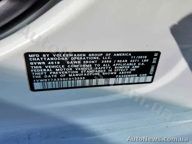2016 Volkswagen Passat, VIN 1VWBT7A33GC013333 — фото 13 (copart)