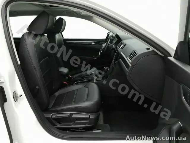 2016 Volkswagen Passat, VIN 1VWBT7A33GC013333 — фото 8 (manheim)