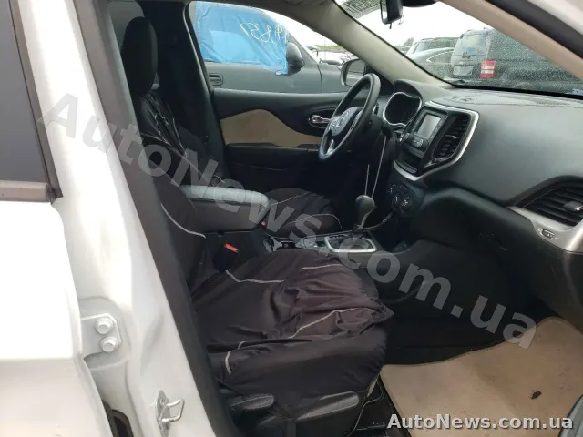 2016 Jeep Cherokee — zdjęcie 5 (copart)