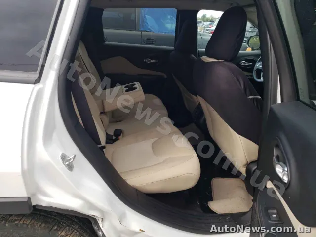 2016 Jeep Cherokee — zdjęcie 6 (copart)