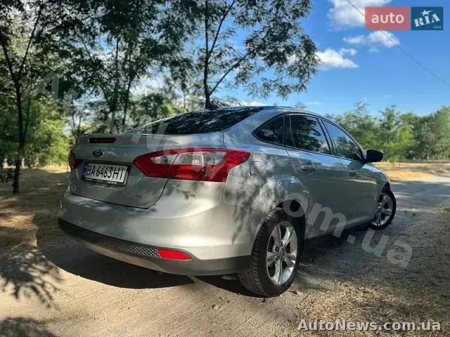 2012 Ford Focus SE, VIN 1FADP3F23DL190992, госномер ВА6463НІ — фото 4 (autoria)