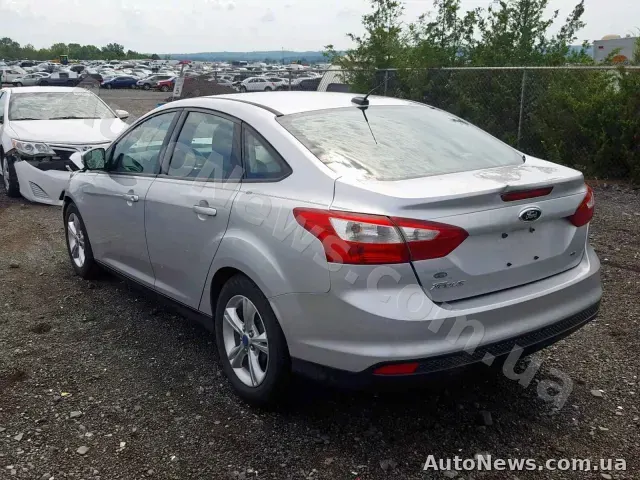 2012 Ford Focus SE, VIN 1FADP3F23DL190992, госномер ВА6463НІ — фото 3 (copart)