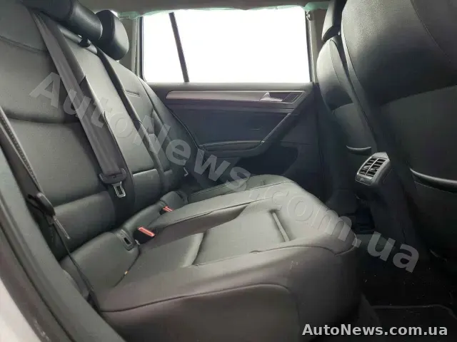 2015 Volkswagen Golf, VIN 3VWCA7AU3FM506980, nr rej. ВК6571ІІ — zdjęcie 10 (copart)