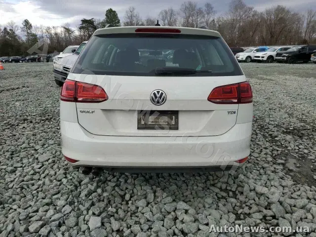 2015 Volkswagen Golf, VIN 3VWCA7AU3FM506980, nr rej. ВК6571ІІ — zdjęcie 6 (copart)