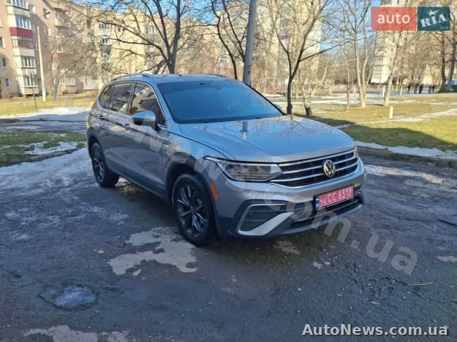 2022 Volkswagen Tiguan, VIN 3VV3B7AX5NM060924 — фото 1 (autoria)