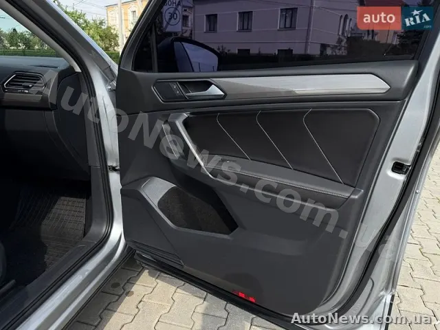 2022 Volkswagen Tiguan, VIN 3VV3B7AX5NM060924 — фото 123 (autoria)