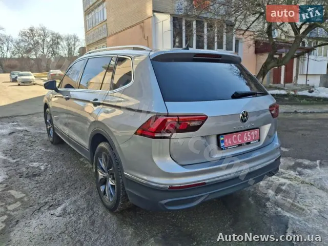 2022 Volkswagen Tiguan, VIN 3VV3B7AX5NM060924 — фото 14 (autoria)