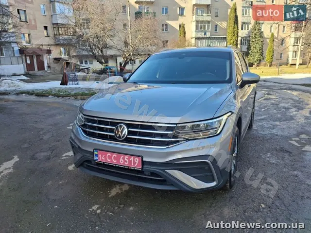 2022 Volkswagen Tiguan, VIN 3VV3B7AX5NM060924 — фото 2 (autoria)