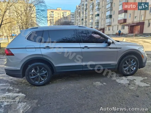 2022 Volkswagen Tiguan, VIN 3VV3B7AX5NM060924 — фото 8 (autoria)