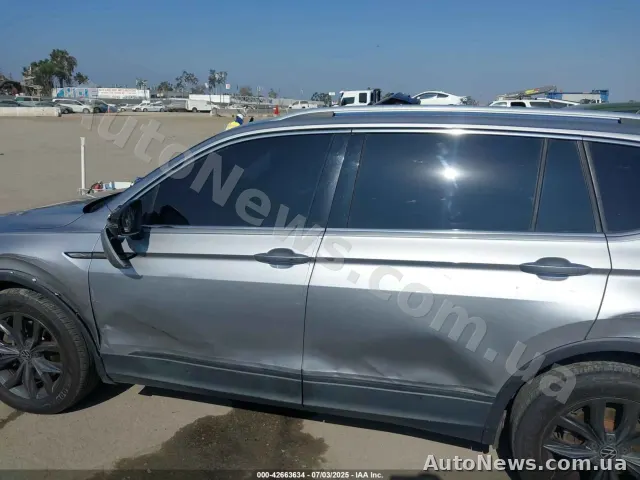 2022 Volkswagen Tiguan, VIN 3VV3B7AX5NM060924 — фото 14 (iaai)