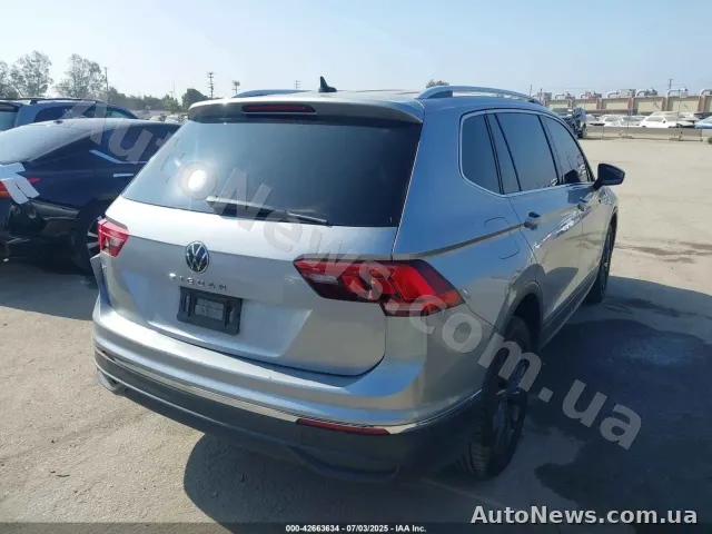 2022 Volkswagen Tiguan, VIN 3VV3B7AX5NM060924 — фото 4 (iaai)