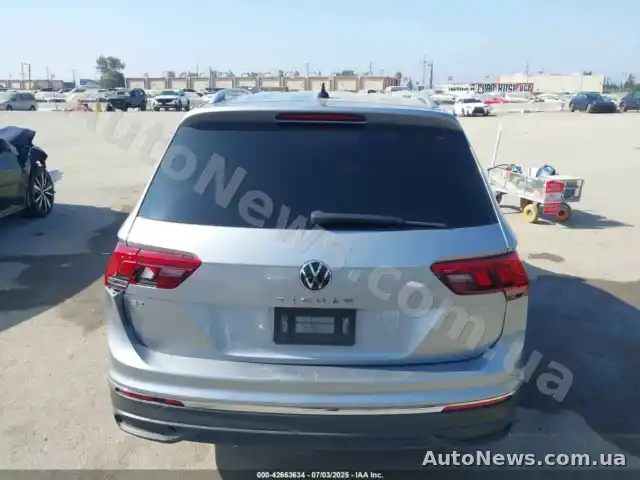 2022 Volkswagen Tiguan, VIN 3VV3B7AX5NM060924 — photo 16 (iaai)