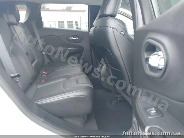 2022 Jeep Cherokee, VIN 1C4PJMBX1ND500729, nr rej. АХ5388РА — zdjęcie 8 (iaai)