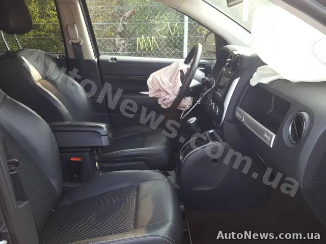 2015 Jeep Compass, VIN 1C4NJDEB2FD304386, nr rej. КА2757ТВ — zdjęcie 5 (copart)