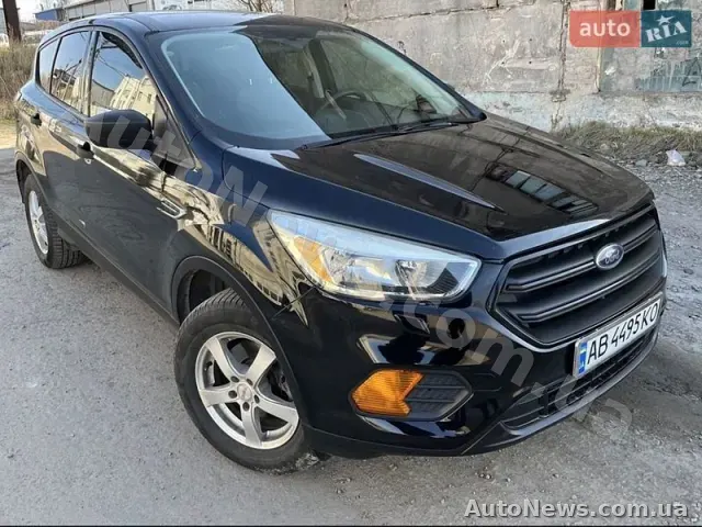 2017 Ford Escape, VIN 1FMCU0F7XHUE74382, plate АВ4495КО — photo 1 (autoria)