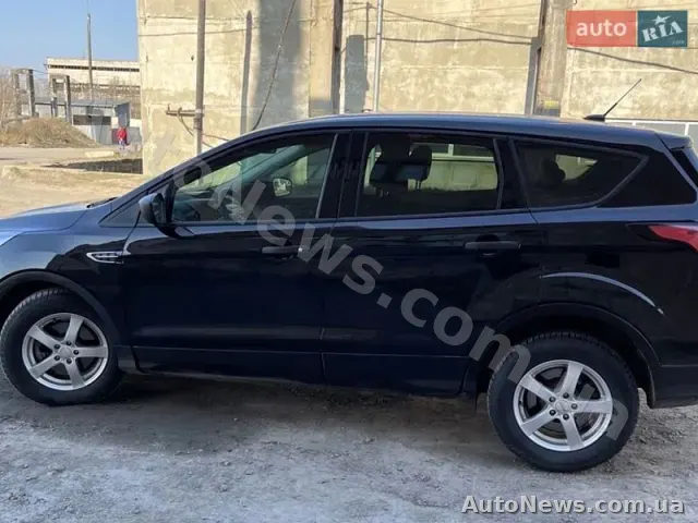 2017 Ford Escape, VIN 1FMCU0F7XHUE74382, plate АВ4495КО — photo 3 (autoria)