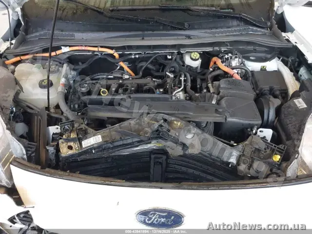 2021 Ford Escape, VIN 1FMCU9DZ7MUB16787 — фото 10 (iaai)