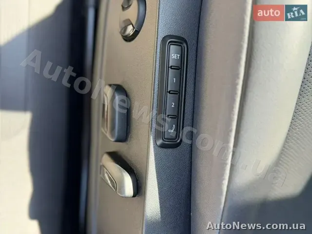 2023 Volkswagen ID.4 PRO S, VIN 1V2GNPE8XPC013692 — фото 16 (autoria)