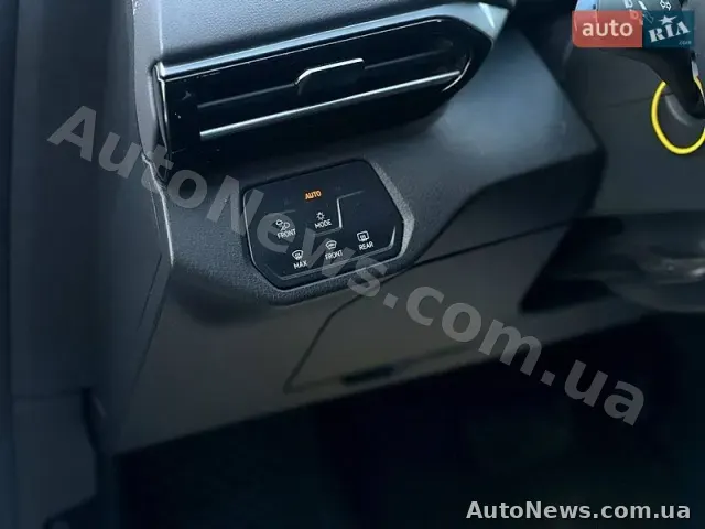 2023 Volkswagen ID.4 PRO S, VIN 1V2GNPE8XPC013692 — фото 50 (autoria)